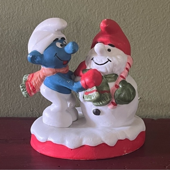 VINTAGE 1982 SMURF CHRISTMAS COLLECTABLES FIGURINE WALLACE BERRIE & CO. INC. - Picture 1 of 11